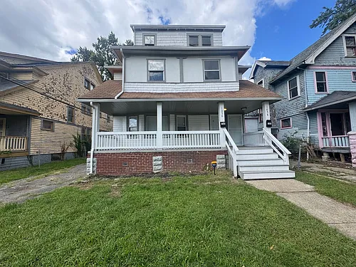 1056 E 99 ST. Cleveland, OH 44108 Photo 1