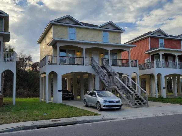 265 Benachi Ave #B, Biloxi, MS 39530