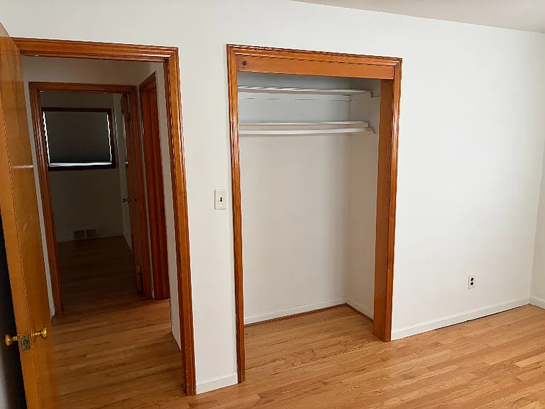 8949 Fox Ave — Photo 9