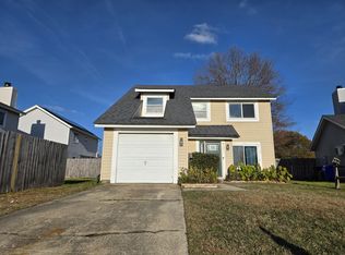 3912 Riverside Cir, Virginia Beach, VA 23453