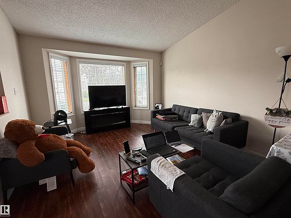 3rd image of 8025 15a Ave NW