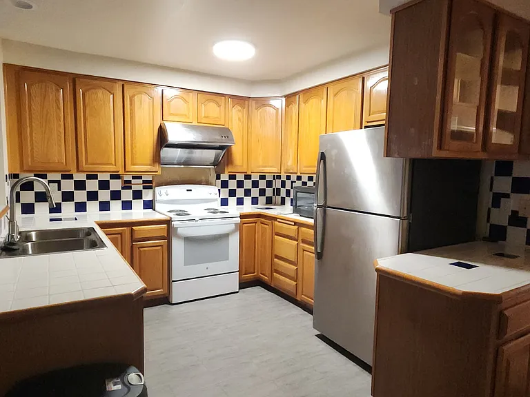 4621 Ranchgrove Dr — Photo 16
