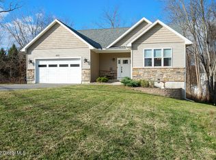 466 Russell Rd, Albany, NY 12203