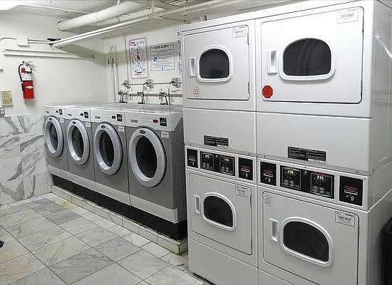 2nd image of 405 E 72nd St APT 3D