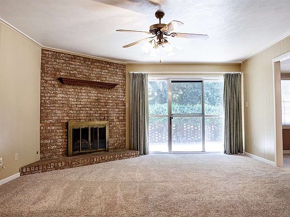 4th image of 7 Evergreen Dr