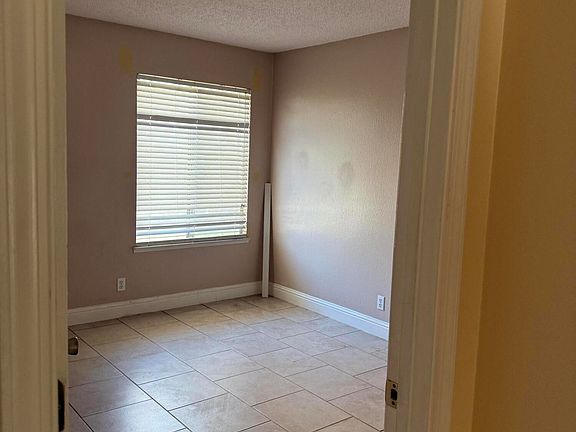 5th image of 1535 Delucchi Ln #41