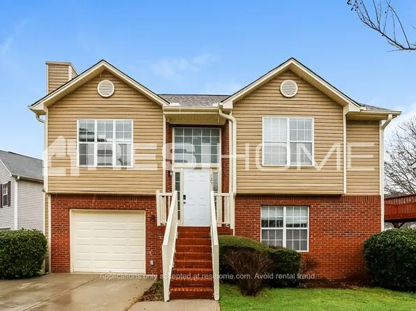125 W Village Ct, Riverdale, GA 30296