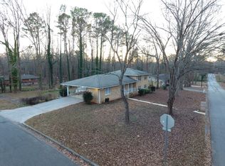1717 Hillview Ave, Jonesboro, GA