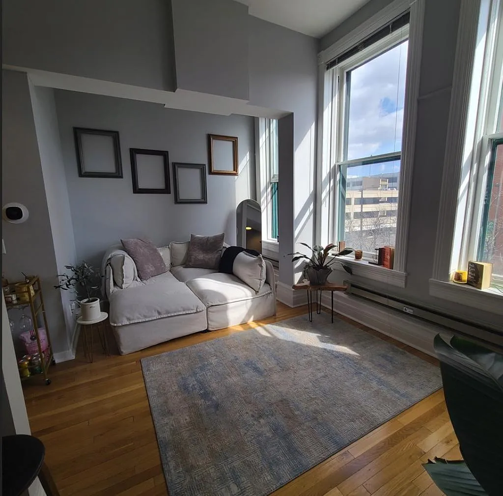 112 W Washington Blvd — Photo 2