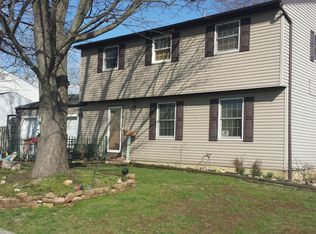 1388 Sunflower Dr, Columbus, OH 43204