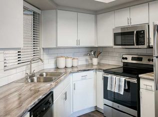 Bella Vista Apartment Homes, Phoenix, AZ 85020