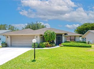 153 Estelle Dr, Naples, FL 34112