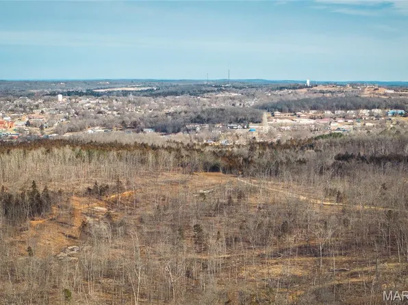 2 Mill St, Potosi, MO 63664