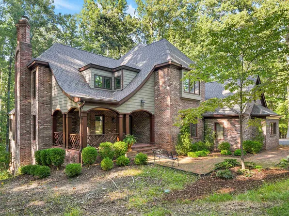 705 Somerset Pl, Blacksburg, VA 24060