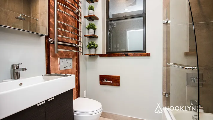 Rented by Nooklyn NYC LLC | media 17