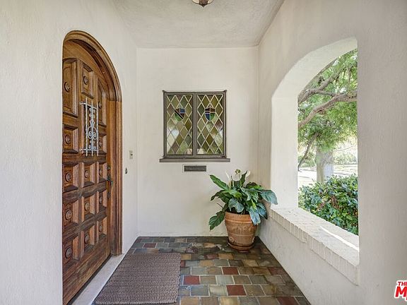 4th image of 108 S McCadden Pl