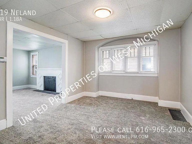 819 Neland Ave SE — Photo 8
