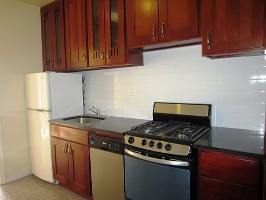 Rented by Alpha Properties NYC I LLC | media 7