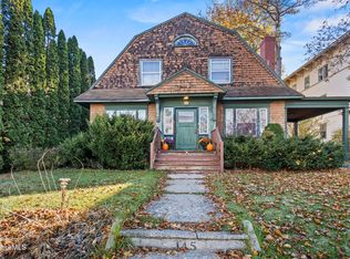 145 Bartlett Ave, Pittsfield, MA 01201