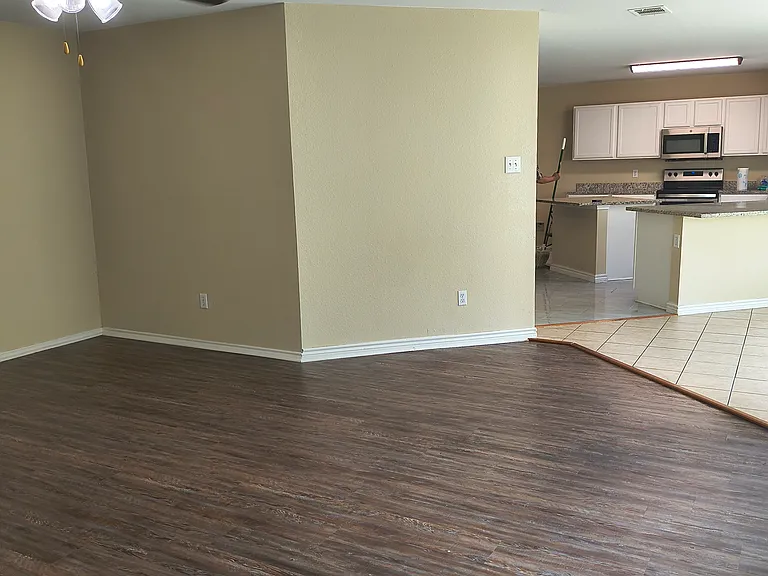 129 Jefferson Dr — Photo 13