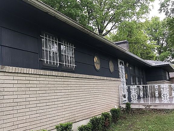 4th image of 2301 N 51st St