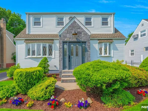 194 Charlton Ave, Lodi, NJ 07644