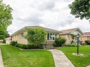 5041 N Ridgewood Ave, Norridge, IL 60706