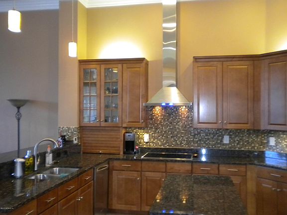 3rd image of 3229 TROUT CREEK Court