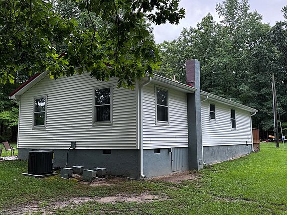 5th image of 3895 Trottinridge Rd