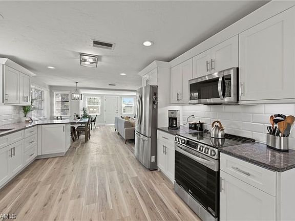 4th image of 173 Gulf Island Dr