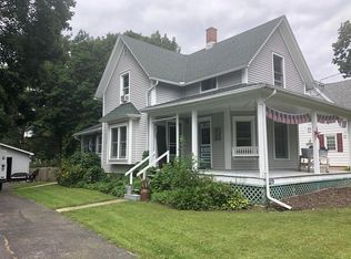 229 Randolph St, Walworth, WI 53184