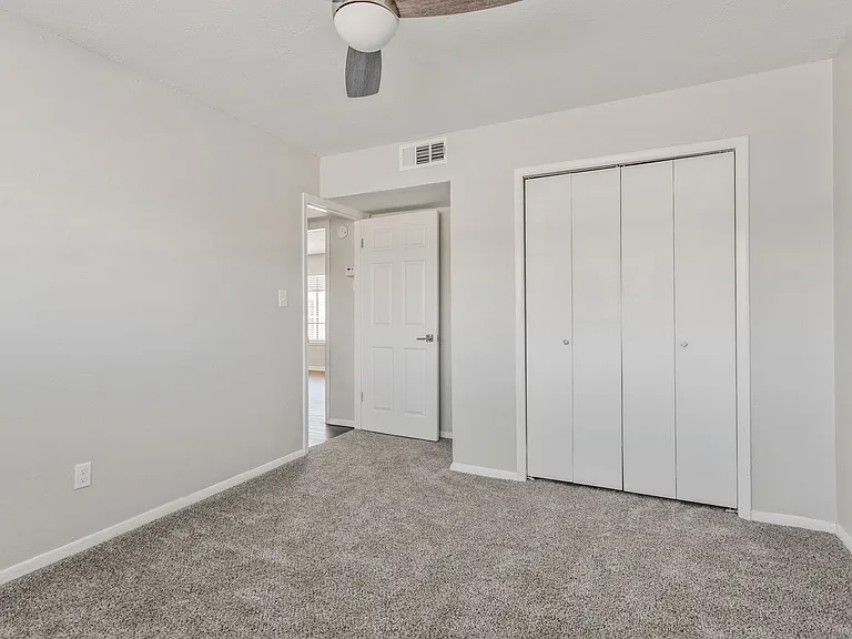 Terraces at Nichols Hills Renovated Two-Bedrooms — Photo 6