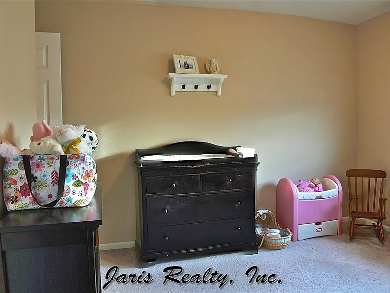 2270 Morningview Ln — Photo 9