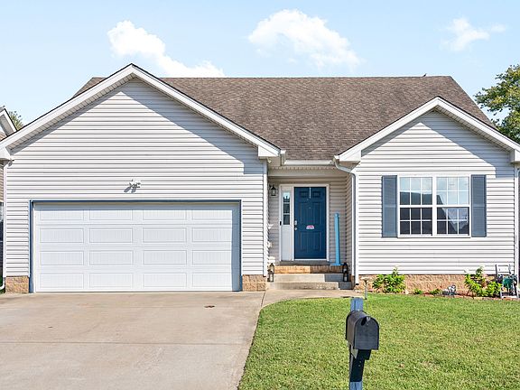 3rd image of 1343 Whitt Ln