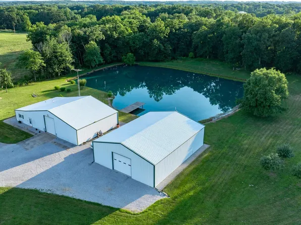 23490 E Maple Rd, Bluford, IL 62814