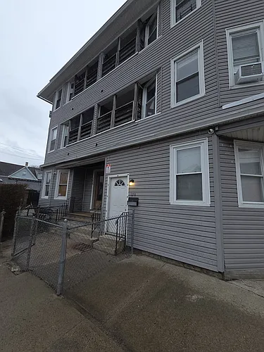 175-177 Newfield Ave #175-3 Photo 1 175-177 Newfield Ave #175-3 Photo 1