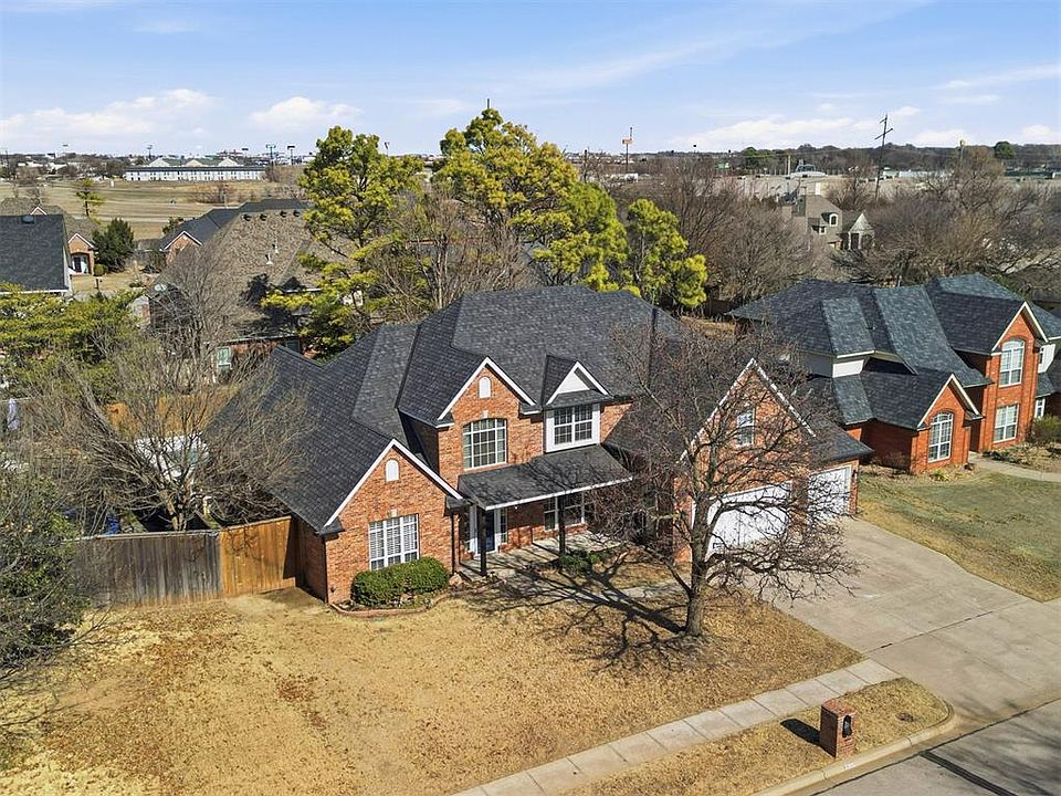 1st image of 3305 Riverwalk Dr