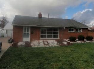 27135 Belanger St, Roseville, MI 48066
