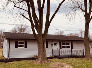 38 Patricia Ln, Belleville, IL 62226