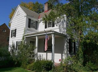 6 Saint Dunstans Rd, Baltimore, MD 21212