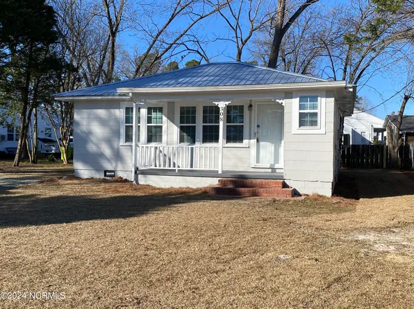 308 W Nance Street, Whiteville, NC 28472