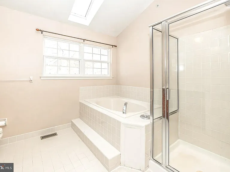 171 Madison Way — Photo 16