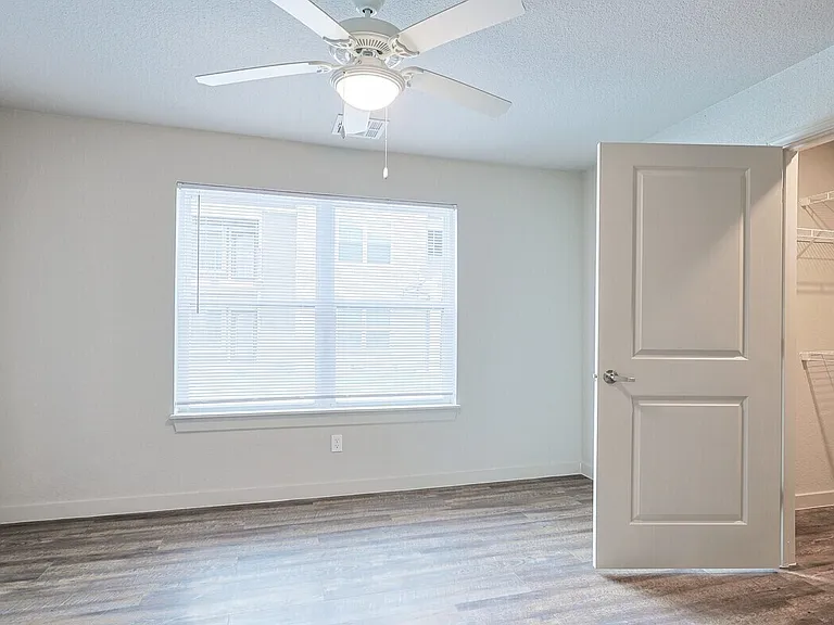 Carver Ridge Apartments — Photo 23
