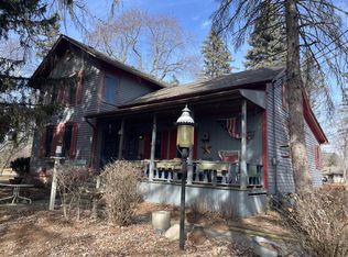 1320 East Oakwood ROAD, Oak Creek, WI 53154