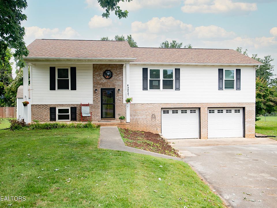 1st image of 4023 Samuel Cir