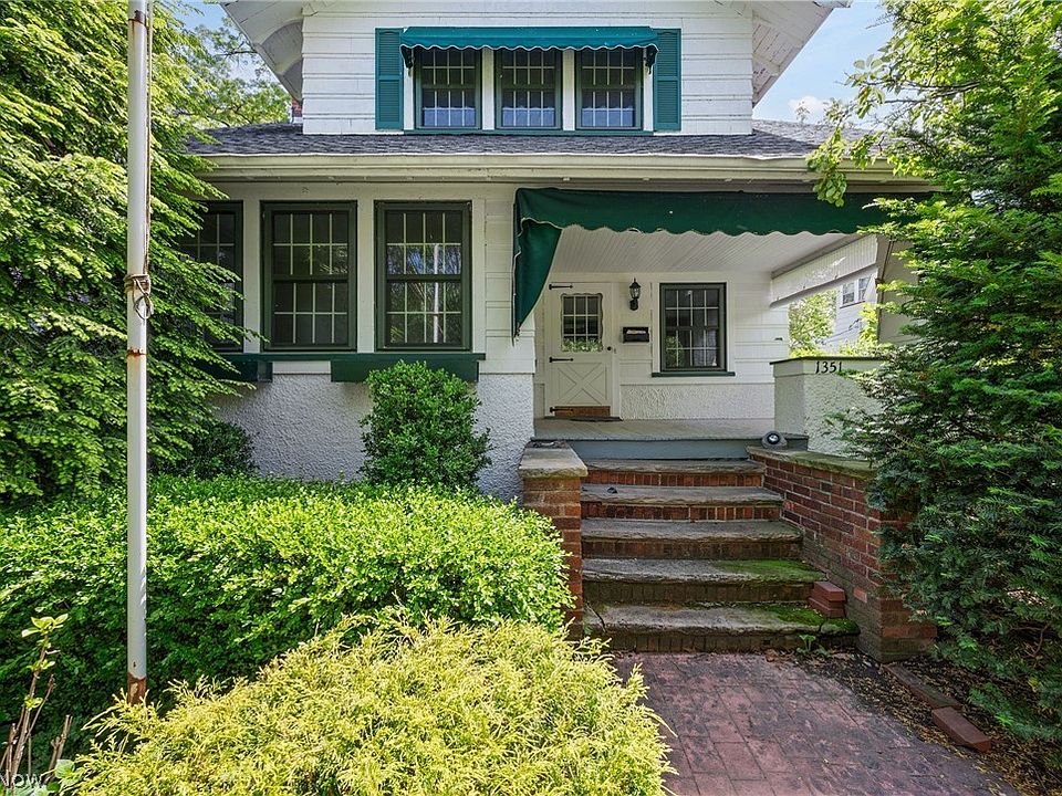 1st image of 1351 Manor Park Ave