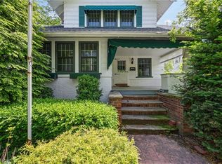 1351 Manor Park Ave, Lakewood, OH 44107
