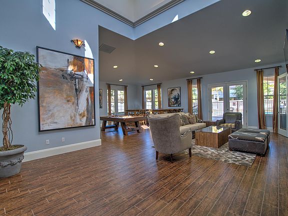 4th image of 8400 White Rock Dr #6615895655