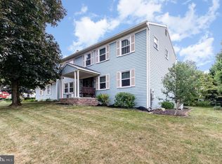 3510 Raintree Ln, Mechanicsburg, PA 17050