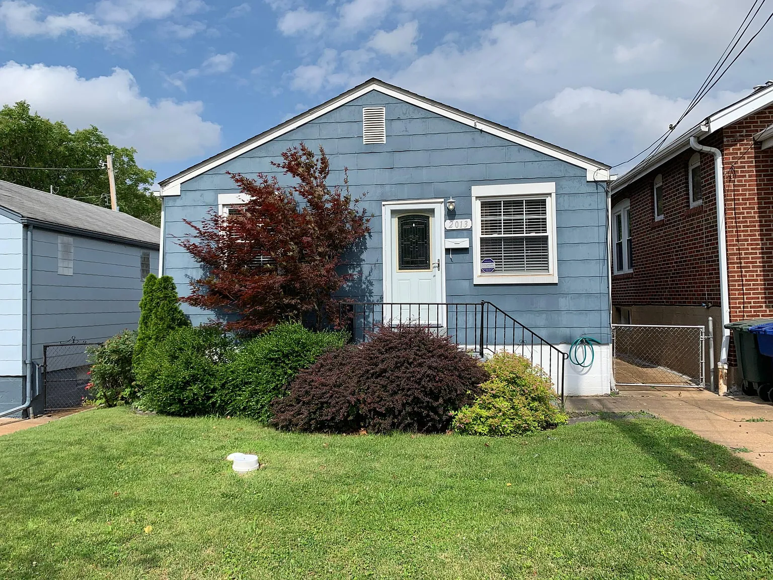 2013 Prather Ave photo 1
